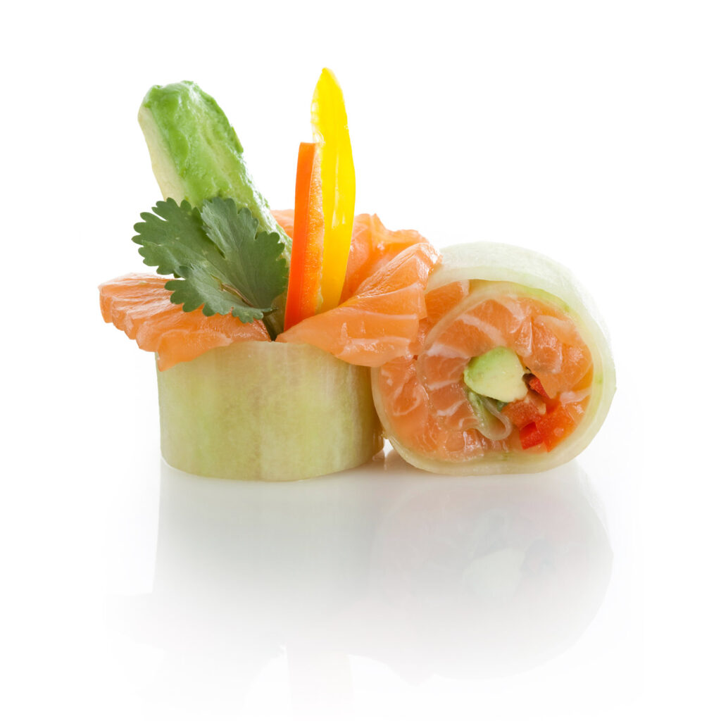 packshot produit sur fond blanc, de sushi