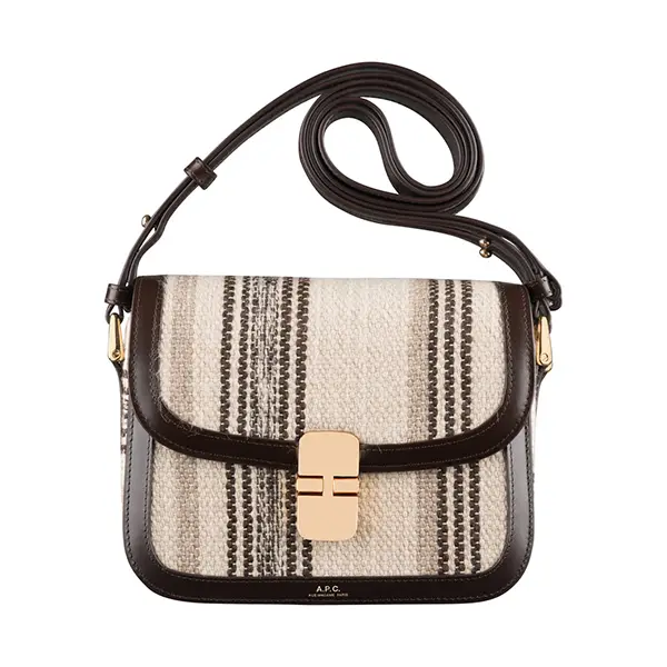 packshot bordeaux shooting sac produit luxe